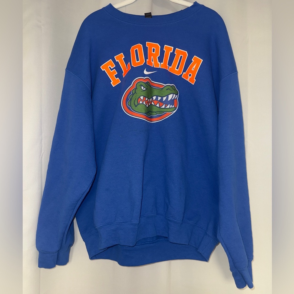 Gildan Heavy Blend Blue Sweatshirt